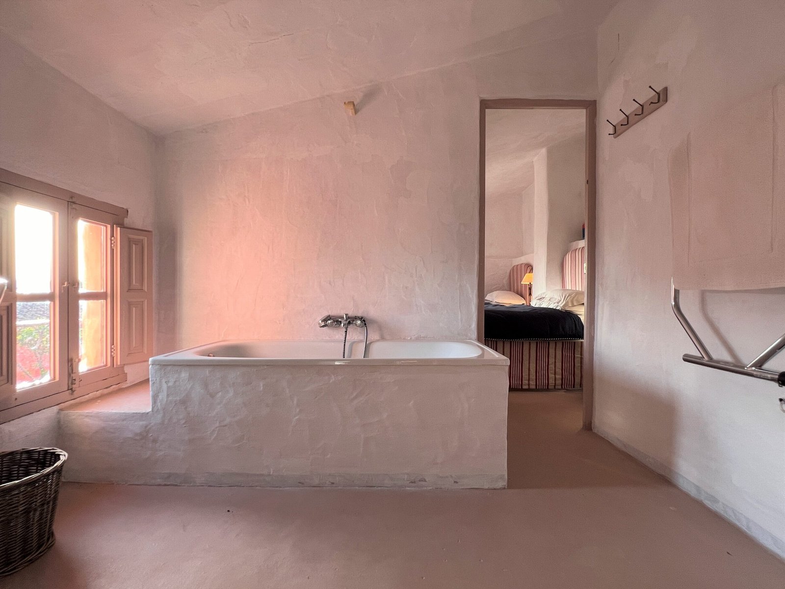 Casita bathroom 2 first floor